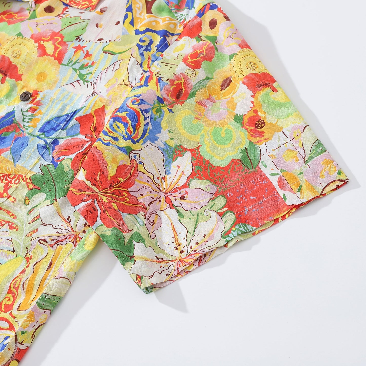 1970s Vintage Hawaiian Shirt For Men Flower and Fruit Ocean Shirt Camp Collar 100% Cotton