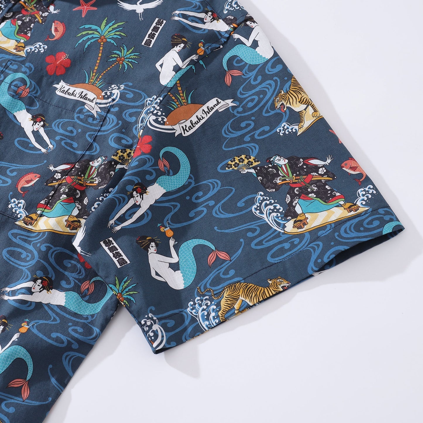 Men's Hawaiian Shirt Aloha Kabuki Print BY Julia Madoka Cotton Button-down Short Sleeve Aloha Shirt